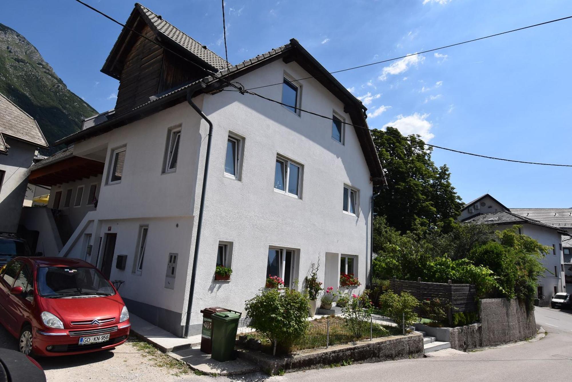 Apartments Free Alps, Massage & Wine Bovec Eksteriør bilde